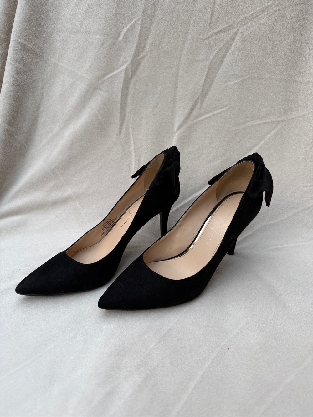 Jessica Simpson Classic Black Pointed-Toe Women's Pumps with Back Bow